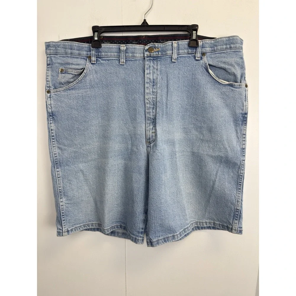 Wrangler Men's Jean Shorts,‎ Stretch Waist, Size 44 Light Wash 9